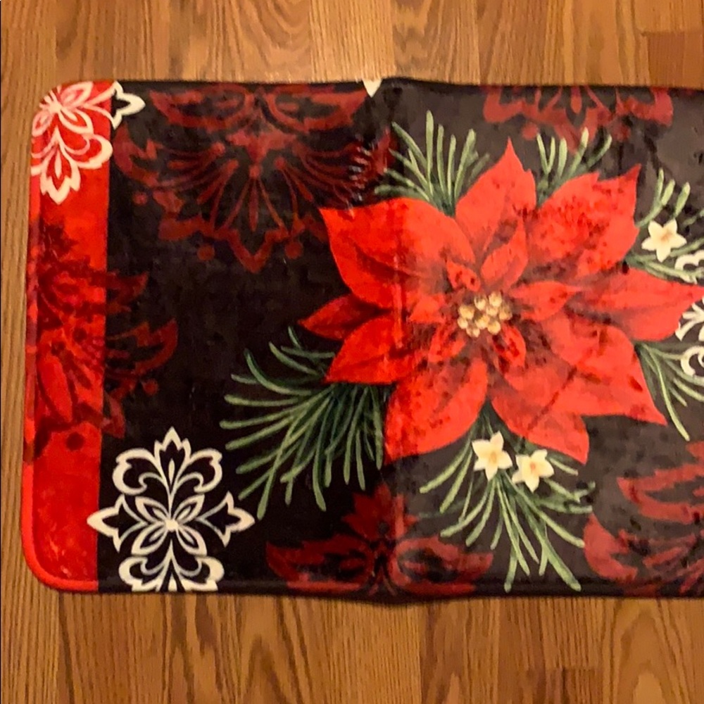 Poinsettia shower rug